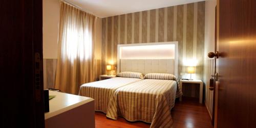 Фотография гостевого дома Hostal Paris