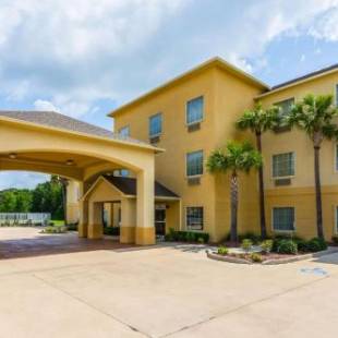 Фотографии гостиницы
Comfort Inn & Suites Scott - West Lafayette