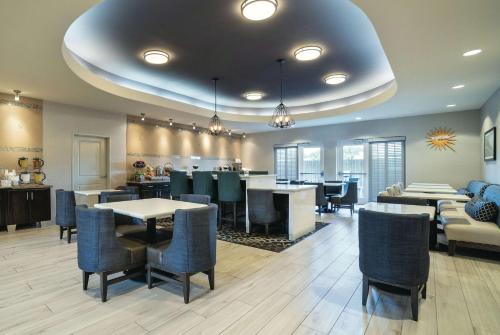 Фотография гостиницы La Quinta by Wyndham Houston Energy Corridor