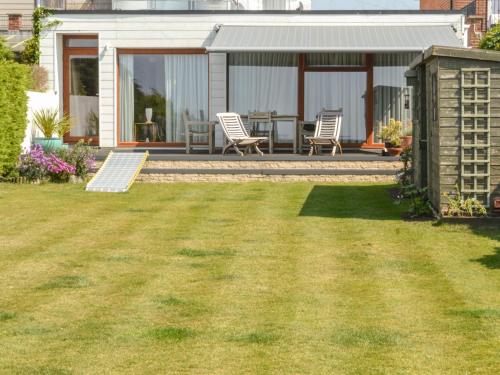 Фотография гостевого дома Harbour View, Mudeford