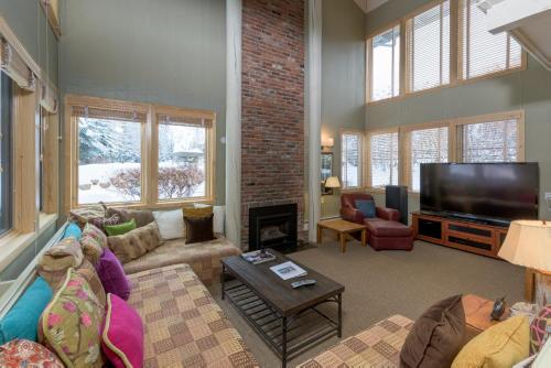 Фотография гостевого дома Prospector 205