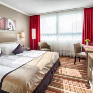 Фотографии гостиницы
Leonardo Hotel Hamburg City Nord