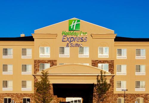 Фотография гостиницы Holiday Inn Express Hotel & Suites Waukegan/Gurnee, an IHG Hotel