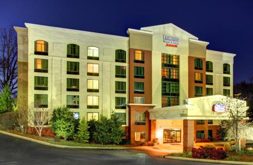 Фотография гостиницы Fairfield by Marriott Inn & Suites Asheville Outlets