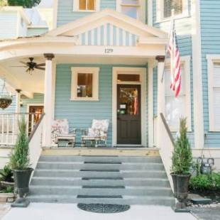 Фотографии мини отеля
Inn on the Riverwalk