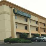 Фотография гостиницы La Quinta Inn by Wyndham Indianapolis Airport Executive Dr
