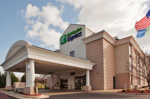 Фотография гостиницы Holiday Inn Express Lynchburg, an IHG Hotel