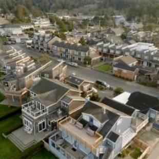 Фотографии гостиницы
The Waves