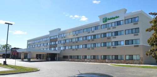 Фотография гостиницы Holiday Inn Big Rapids, an IHG Hotel