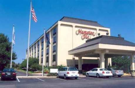 Фотография гостиницы Hampton Inn Long Island/Commack