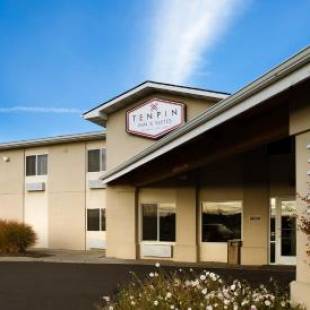 Фотографии гостиницы
Ten Pin Inn & Suites