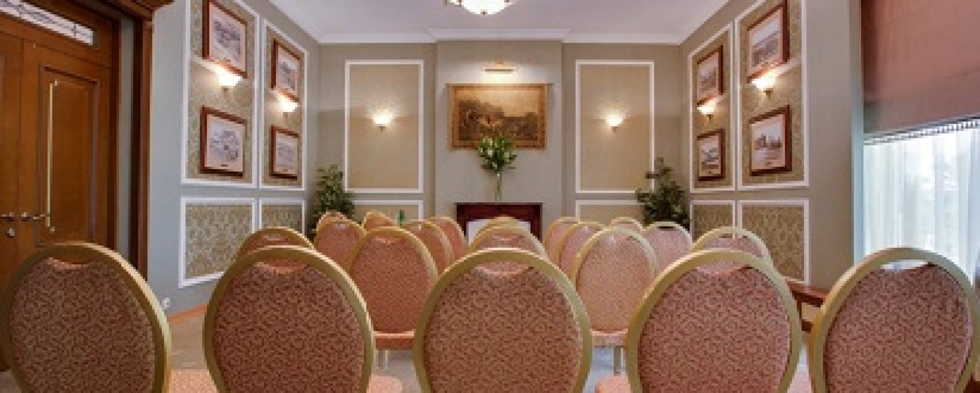 Фотографии конференц-зала Каминный