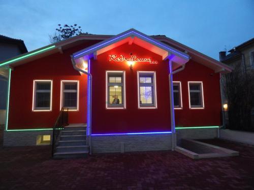 Фотография гостиницы Red House