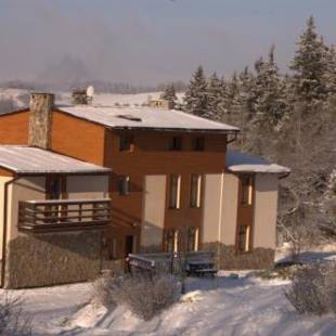 Фотографии базы отдыха
Agroturystyka Żabi Dołek