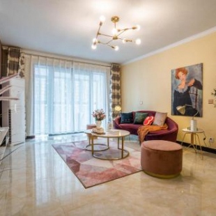 Фотография гостиницы Zhengzhou Zhongyuan·Shenglong square