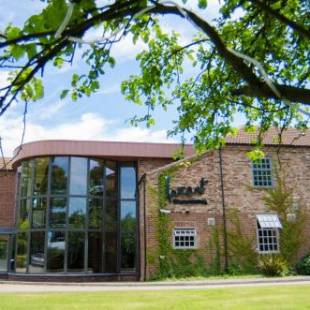 Фотографии гостиницы
Lazaat Hotel