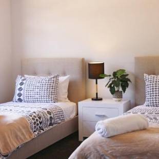 Фотографии гостевого дома
Kingfisher Retreat @ Eden Cove