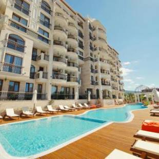 Фотографии апарт отеля 
            Harmony Suites Saint Vlas