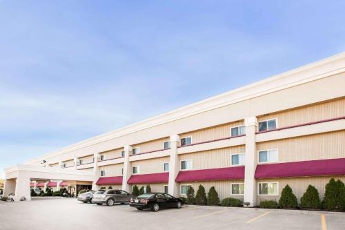 Фотография гостиницы Baymont by Wyndham Mt. Pleasant