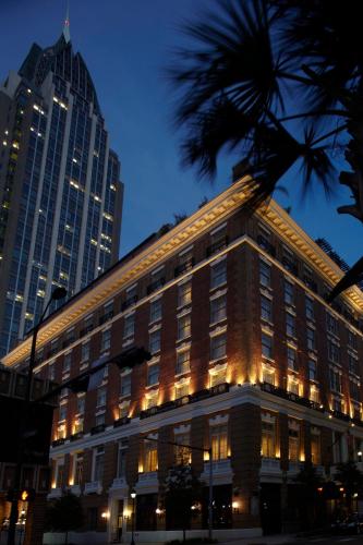 Фотография гостиницы The Battle House Renaissance Mobile Hotel & Spa