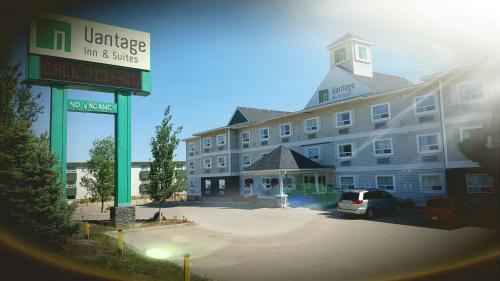 Фотография гостиницы Vantage Inn & Suites