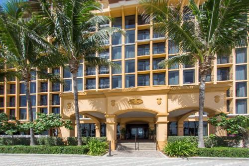Фотография гостиницы Wyndham Deerfield Beach Resort
