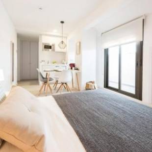 Фотографии апарт отеля
L&H La Latina Selection