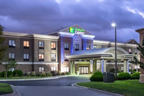 Фотография гостиницы Holiday Inn Express Kansas City - at the Legends!, an IHG Hotel