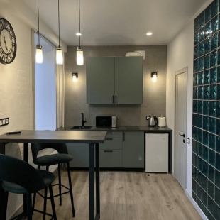 Фотография квартиры Апартаменты "ФЛОРА" в стиле Лофт в центре города