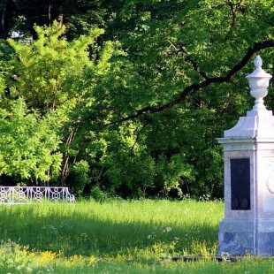 Фотография памятника Памятник А. Д. Ланскому