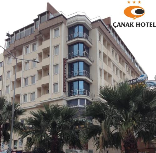 Фотография гостиницы Çanak Hotel