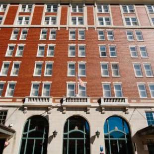 Фотографии гостиницы
Hotel Julien Dubuque