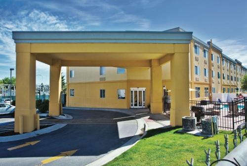 Фотография гостиницы La Quinta by Wyndham Helena