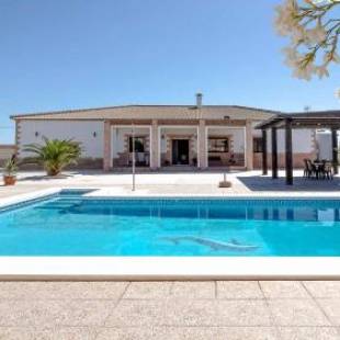 Фотографии гостевого дома 
            Villa Paquita en Lantejuela Campiña de Sevilla