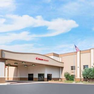 Фотографии гостиницы
Ramada Plaza by Wyndham Gillette Conference Center