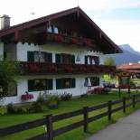 Фотография гостевого дома Hotel - Pension Alpenstern