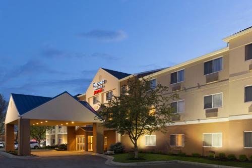 Фотография гостиницы Fairfield Inn & Suites Grand Rapids