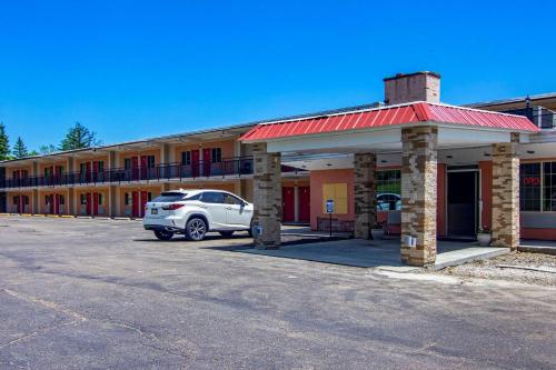 Фотография гостиницы Econo Lodge Hotel Bradford
