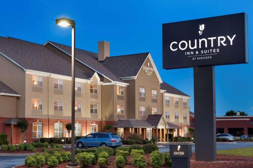 Фотографии гостиницы 
            Country Inn & Suites by Radisson, Warner Robins, GA