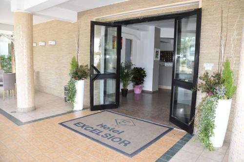 Фотография гостиницы Hotel Excelsior