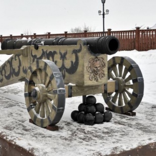 Фотография памятника Пушка Девкина голова