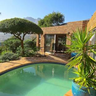 Фотографии гостевого дома
Hout Bay Hilltop