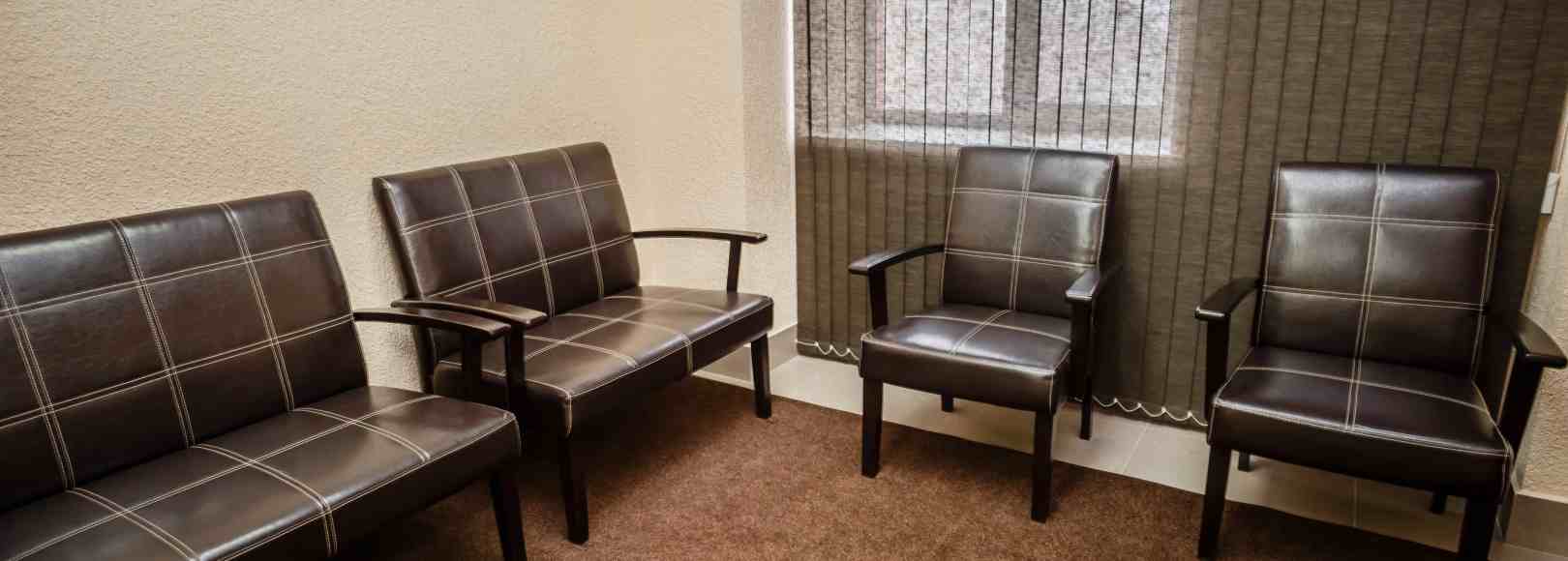 Фотография комнаты для переговоров Мини-переговорная