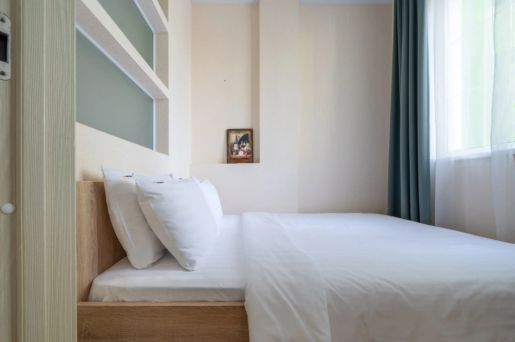 Фотография квартиры Апартаменты Red Apartments Арт Лайт Магритт