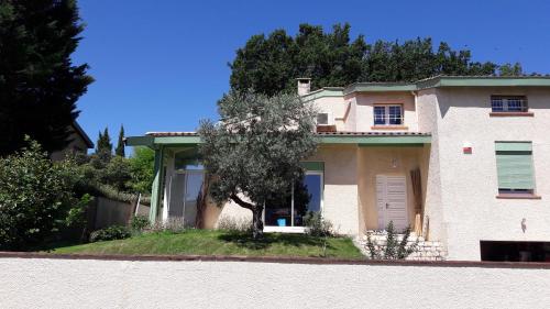 Фотография мини отеля 2 Chambres dans une demeure confortable et agréable