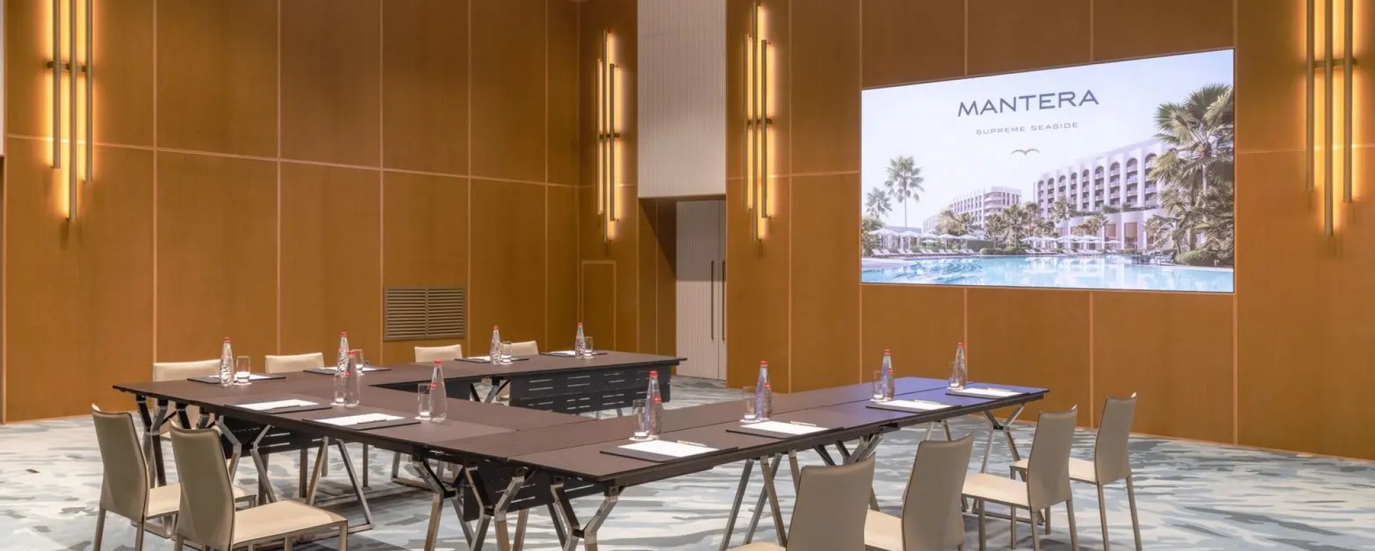 Фотографии конференц-зала Azurit Hall