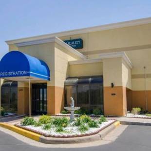 Фотографии гостиницы
Quality Inn Merriam Kansas City
