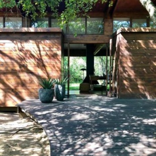 Фотография гостевого дома Lazuli Bush Lodge