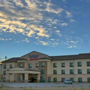 Фотографии гостиницы 
            Fairfield Inn & Suites by Marriott Alamosa