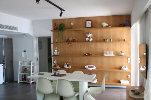 Фотография гостевого дома 5 meters from the beach